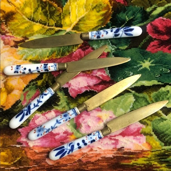 Vintage Set of 5 Floral Ceramic Handle Bronze Fruit Knives by Rheingold - Picture 6 of 7